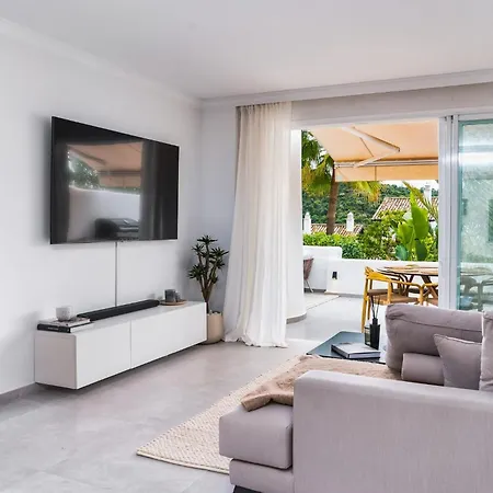 Lomas De La Quinta Modern Luxury Views
