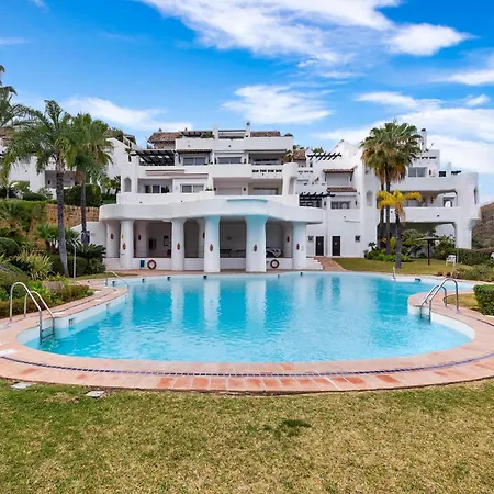 Lomas De La Quinta Modern Luxury Views Benahavis
