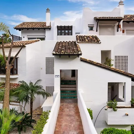 Lomas De La Quinta Modern Luxury Views 아파트 *